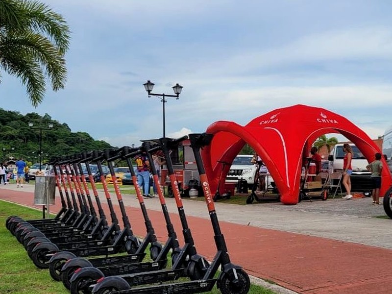 Muchos ciudadanos ven el scooter como un transporte favorable. Foto / Chiva Scooters.